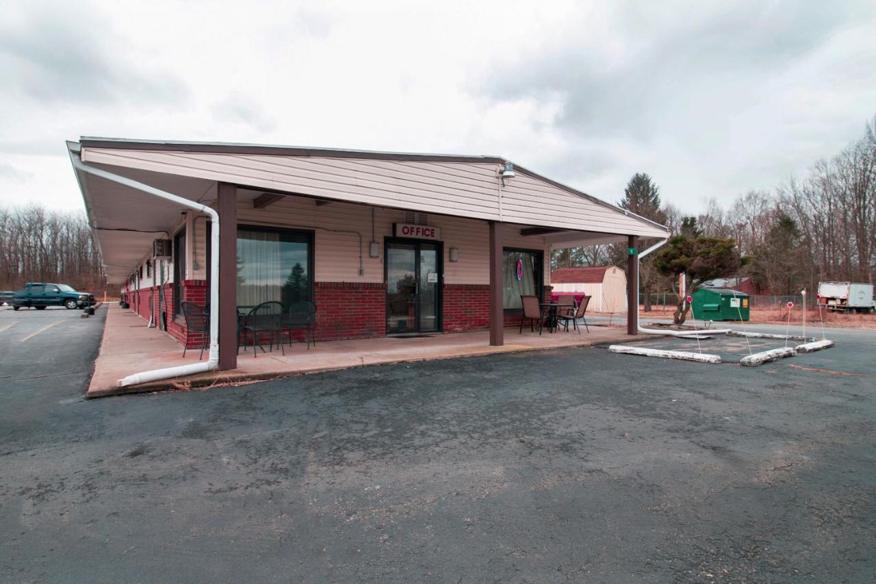 Oyo Hotel Dalton Pa I-81 Craig Luaran gambar
