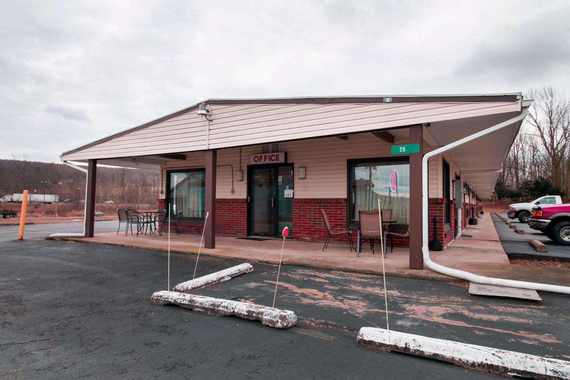 Oyo Hotel Dalton Pa I-81 Craig Luaran gambar